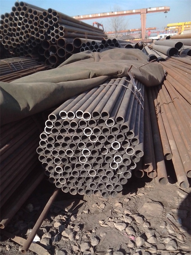 德宏小口径无缝钢管