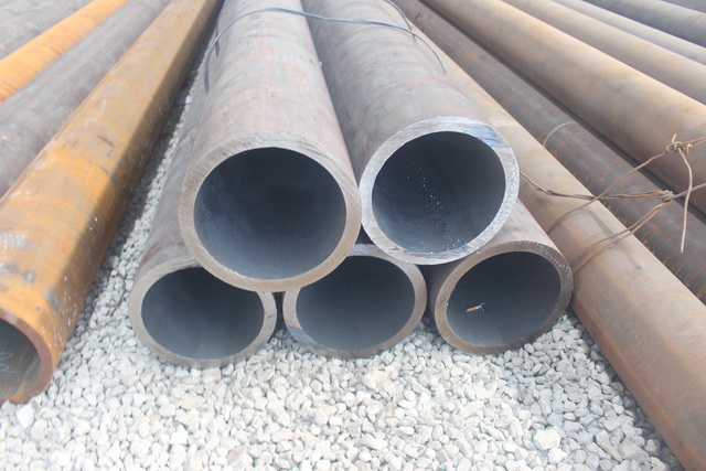 德宏大口径壁厚无缝钢管