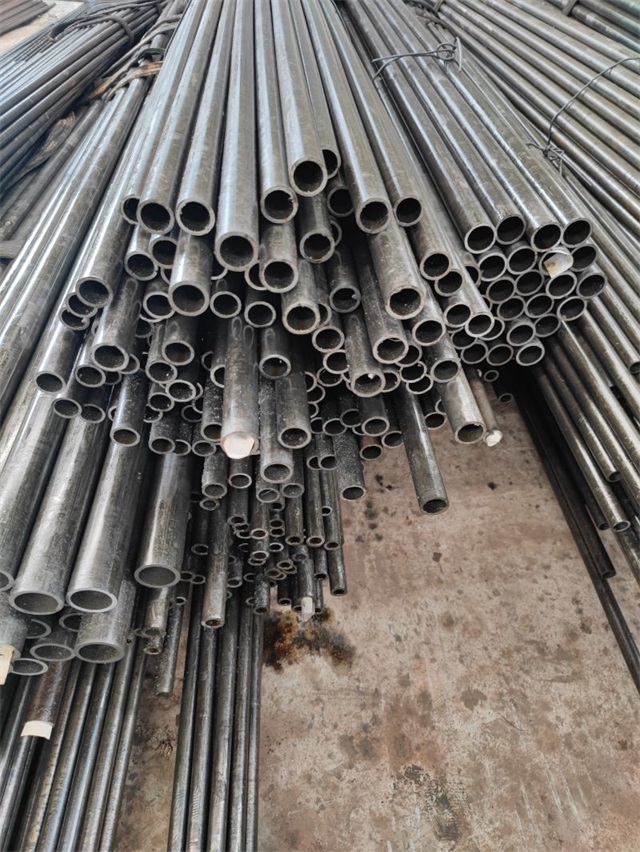 德宏16mn精密无缝钢管