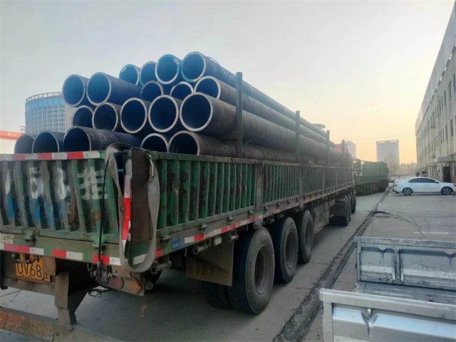 德宏45#结构无缝钢管