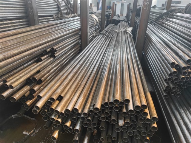 德宏35CrMo精密无缝钢管