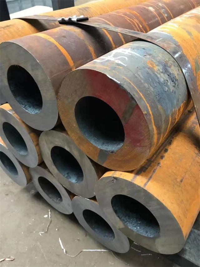 德宏厚壁无缝钢管型号规格