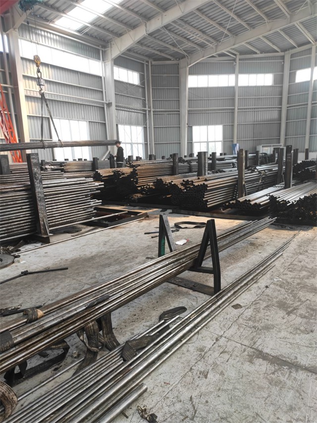 德宏小口径精密光亮无缝钢管