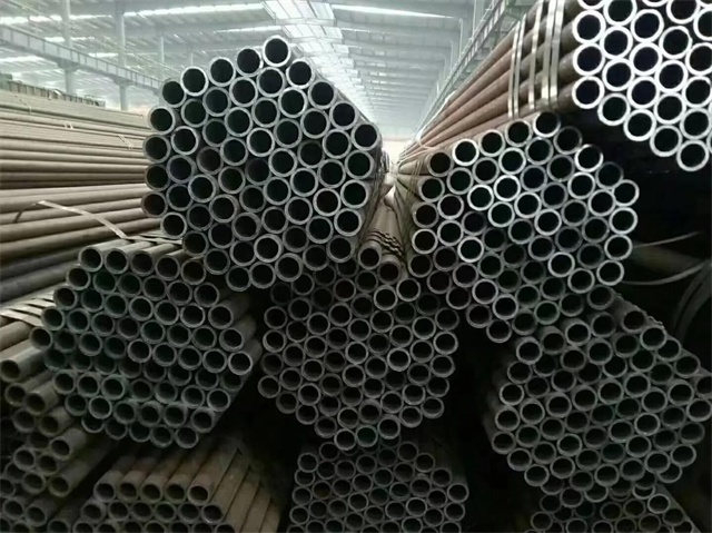德宏20#石油裂化用无缝钢管